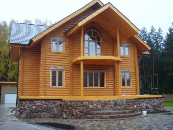 деревяный дом